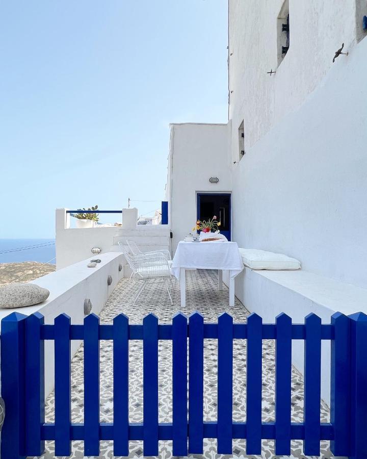 Serifos White Exterior photo